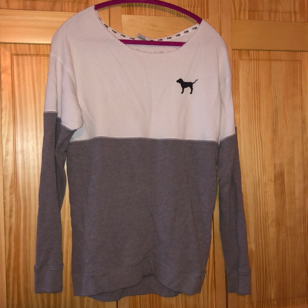 2/$20 Victoria’s Secret pink sweatshirt